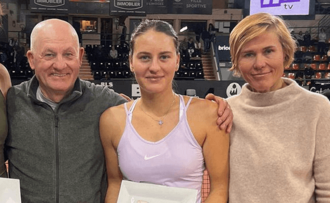 Marta Kostyuk parents